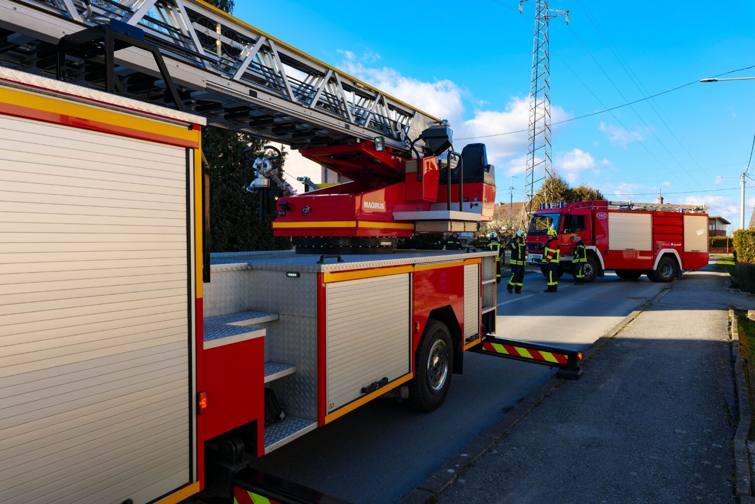 Brush Fire Trucks That Help Firefighters Reach Remote Areas